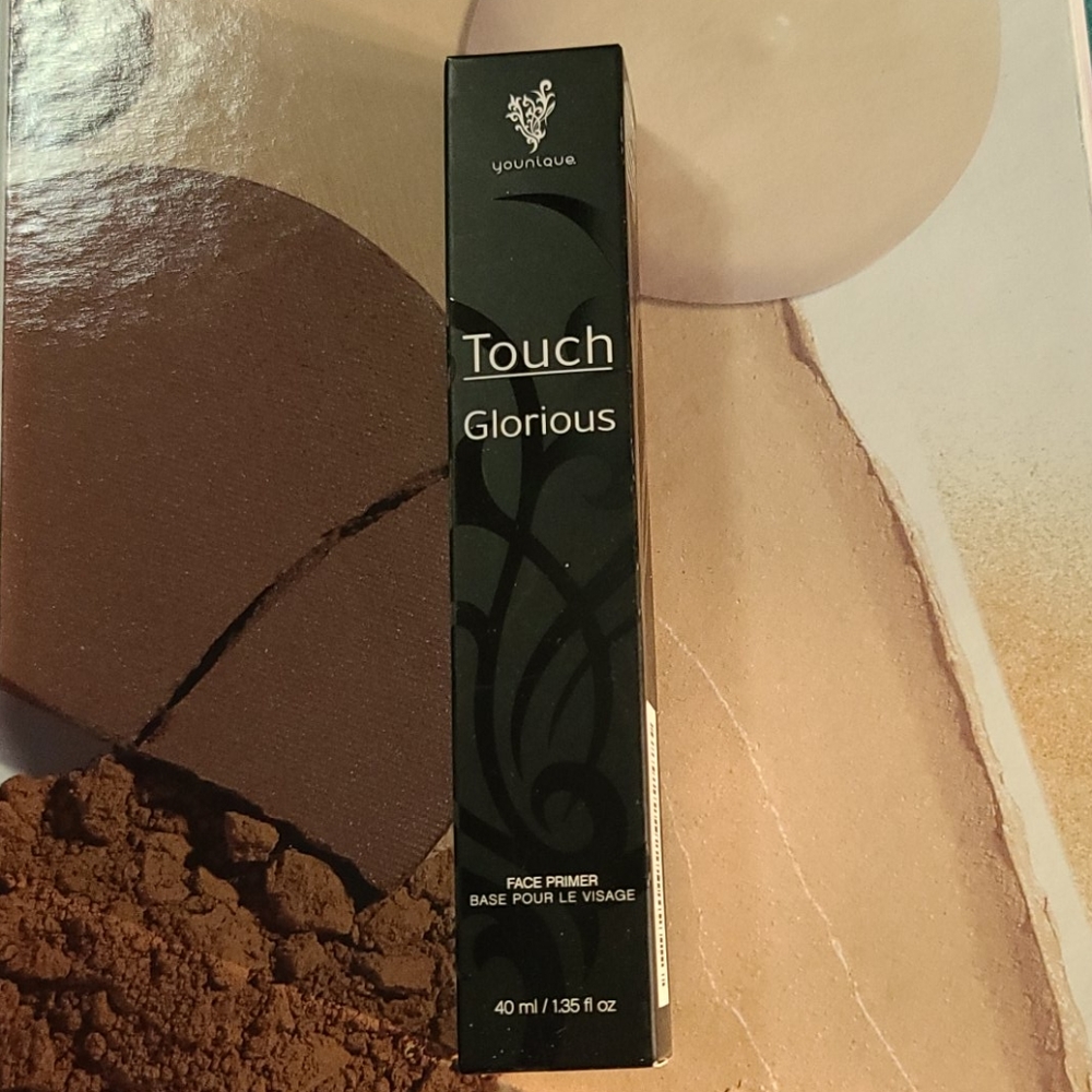 Younique Touch Glorious Face Primer